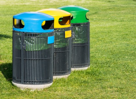Various skip sizes available for hire